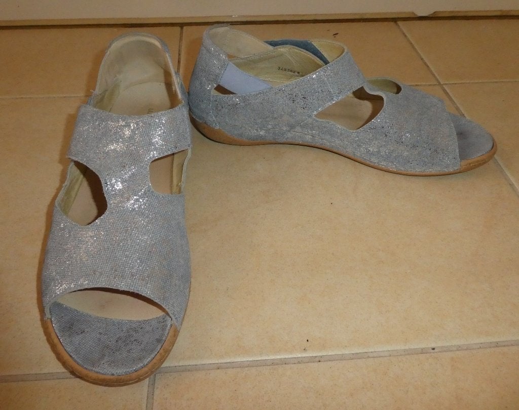 Waldläufer sandalen maat 8 = 42 wijdte H lichtblauw glitte, Waldlaufer, Sandalen of Muiltjes, Zo goed als nieuw, Verzenden
