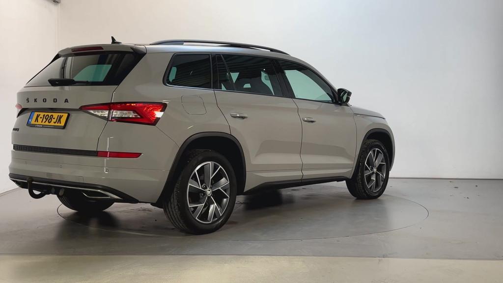Skoda Kodiaq 1.5 TSI Sportline Business LED Panoramadak Came, 4 cilinders, 1481 kg, Bedrijf, Kodiaq