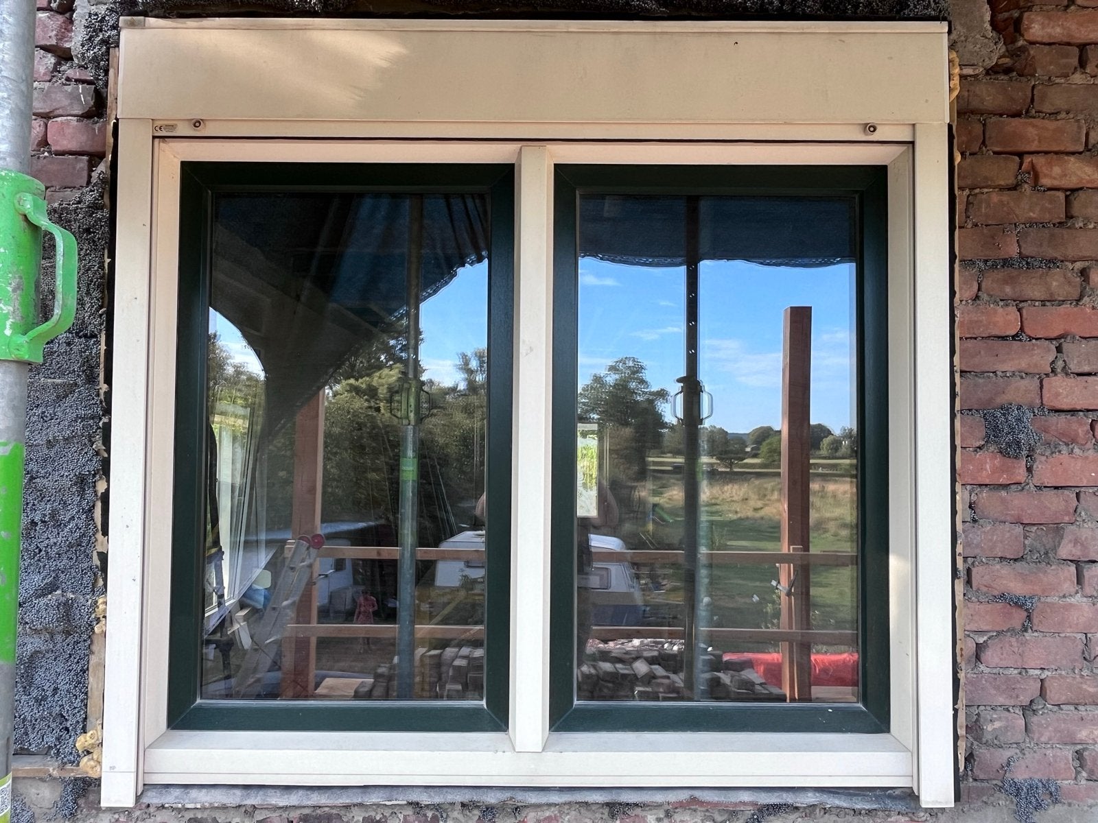 Twee kantel- kiepramen, kozijnen en rolluiken met HR++ glas, Doe-het-zelf en Verbouw, Glas en Ramen, Ophalen, Gevelraam of Ruit