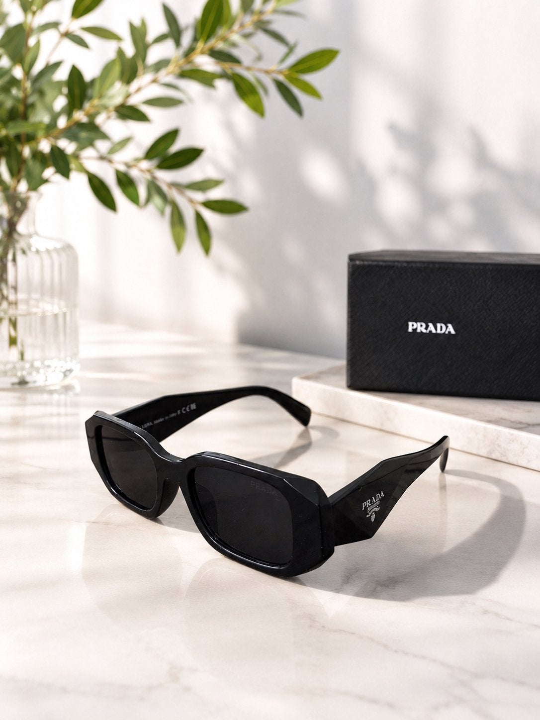 Nieuwe Prada zonnebril, Zonnebril, Prada, Zwart, Nieuw