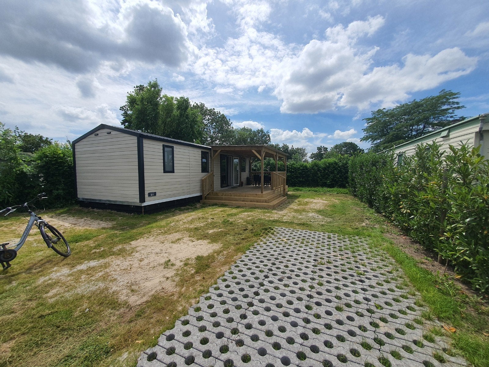 Foto 3 van Nieuw chalet op jaarplaats IRM Capucine 2026 compleet
