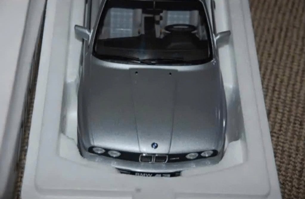 1:12 BMW M3 E30 silver Otto mobile G052 in box WRH, Verzenden, Zo goed als nieuw, 1:9 t/m 1:12, Auto