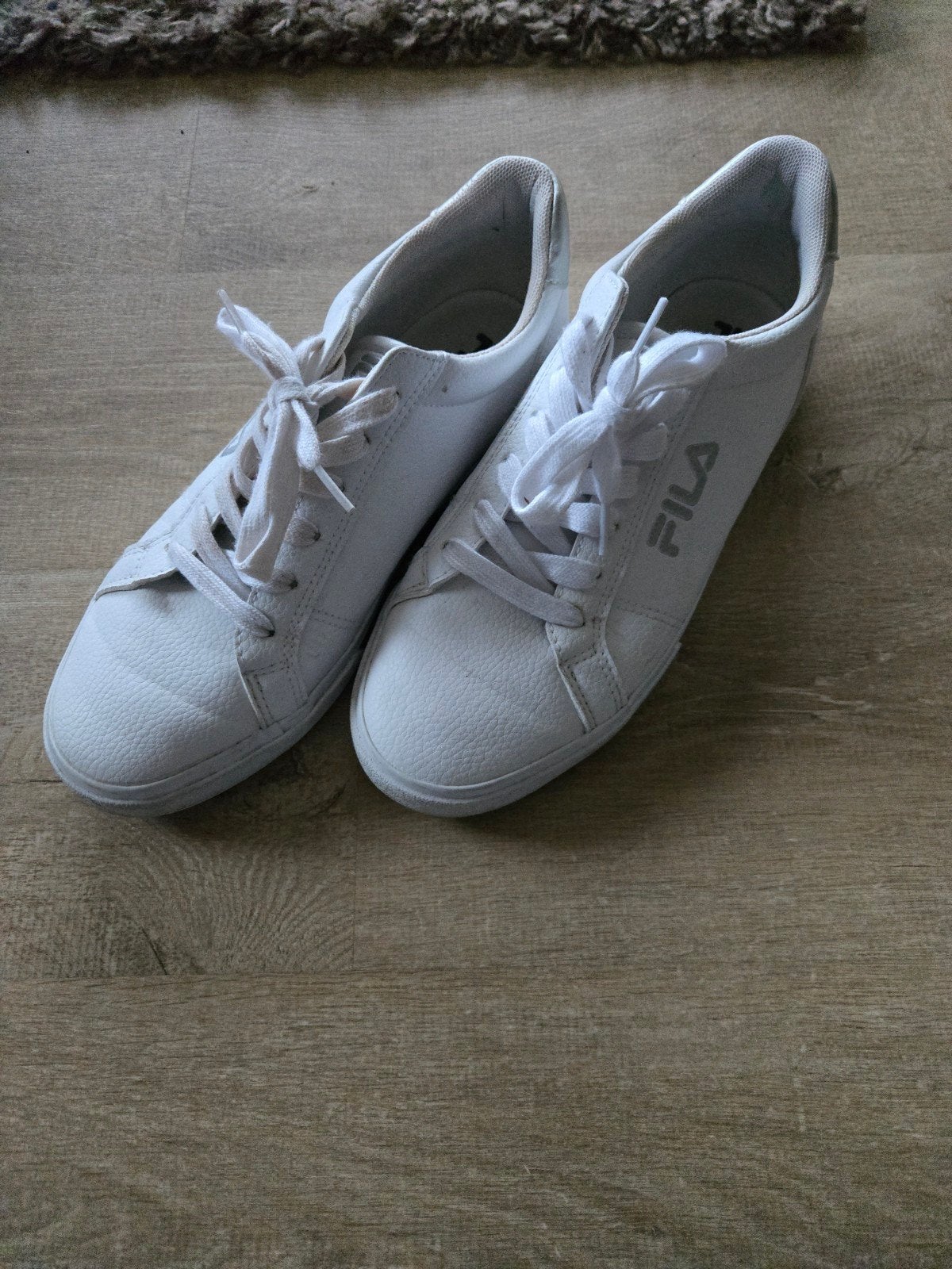 Witte Fila sneakers, maat 40, Wit, Ophalen of Verzenden, Fila, Sneakers of Gympen