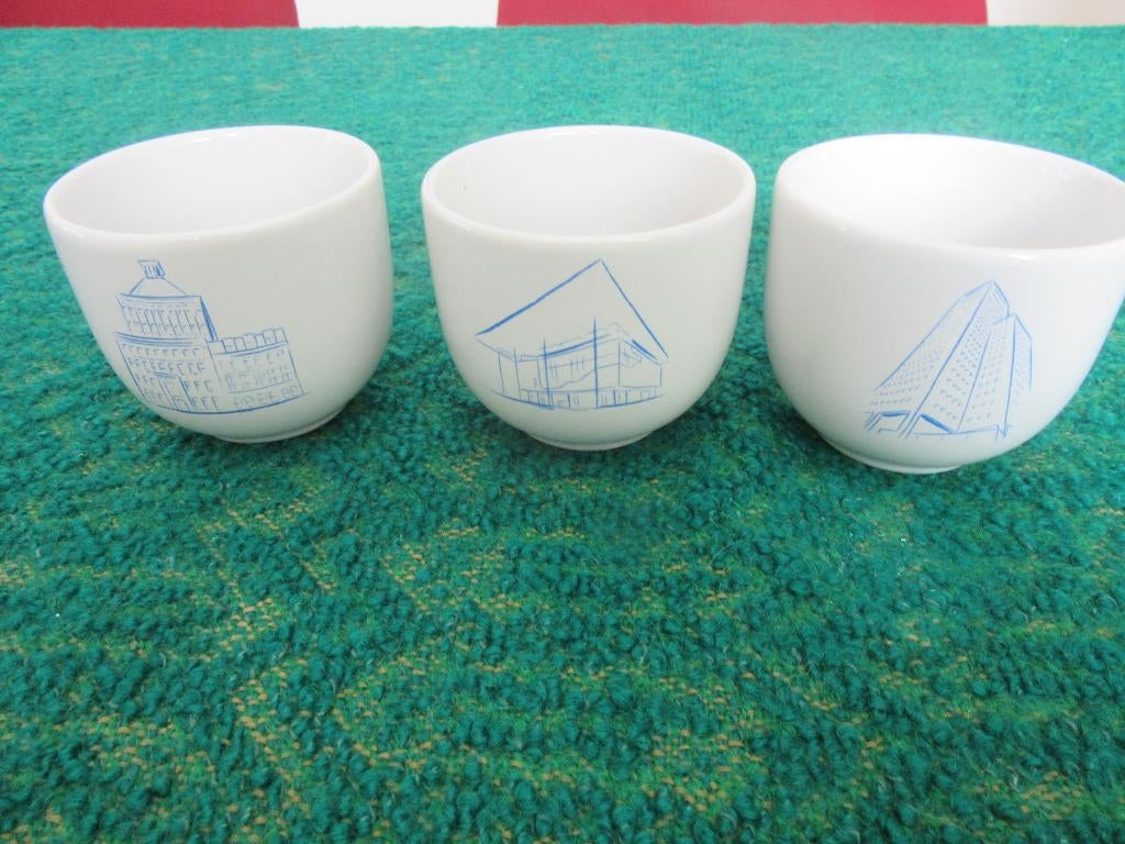 3 Thee- Koffie Bekers (kommetjes) Leeuwarden- nieuwstaat, Huis en Inrichting, Keuken | Servies, Ophalen of Verzenden, Zo goed als nieuw
