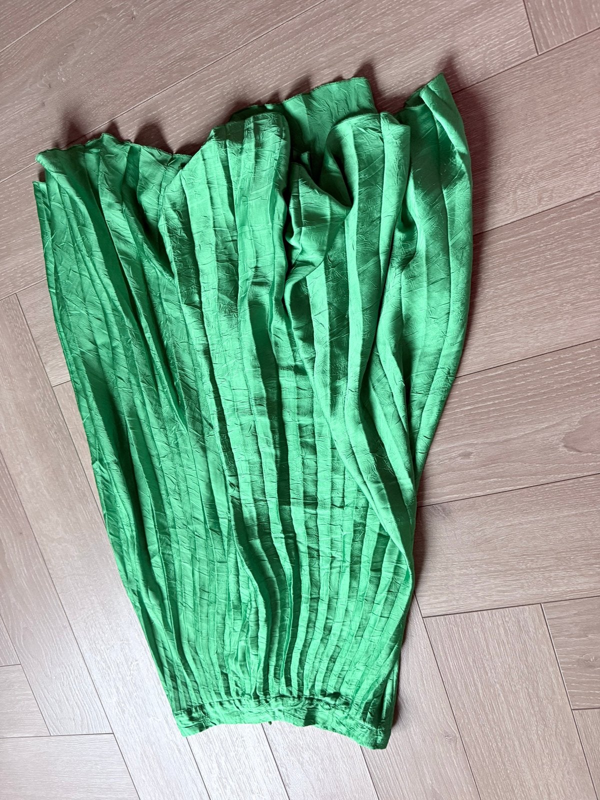 Zara groene geplooide rok, Kleding | Dames, Ophalen of Verzenden, Zo goed als nieuw, Groen
