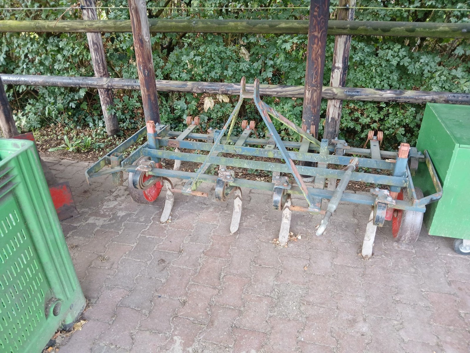 Robuuste cultivator voor grondbewerking 180 cm, Ophalen of Verzenden, Gebruikt