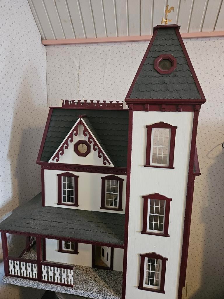 Groot poppenhuis voor de liefhebber, Ophalen, Gebruikt, Poppenhuis
