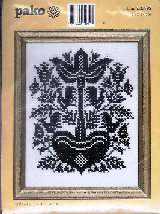 Cado pako borduurpakket MERKLAP  oude prijs, Hobby en Vrije tijd, Borduren en Borduurmachines, Ophalen of Verzenden, Nieuw, Borduurpakket