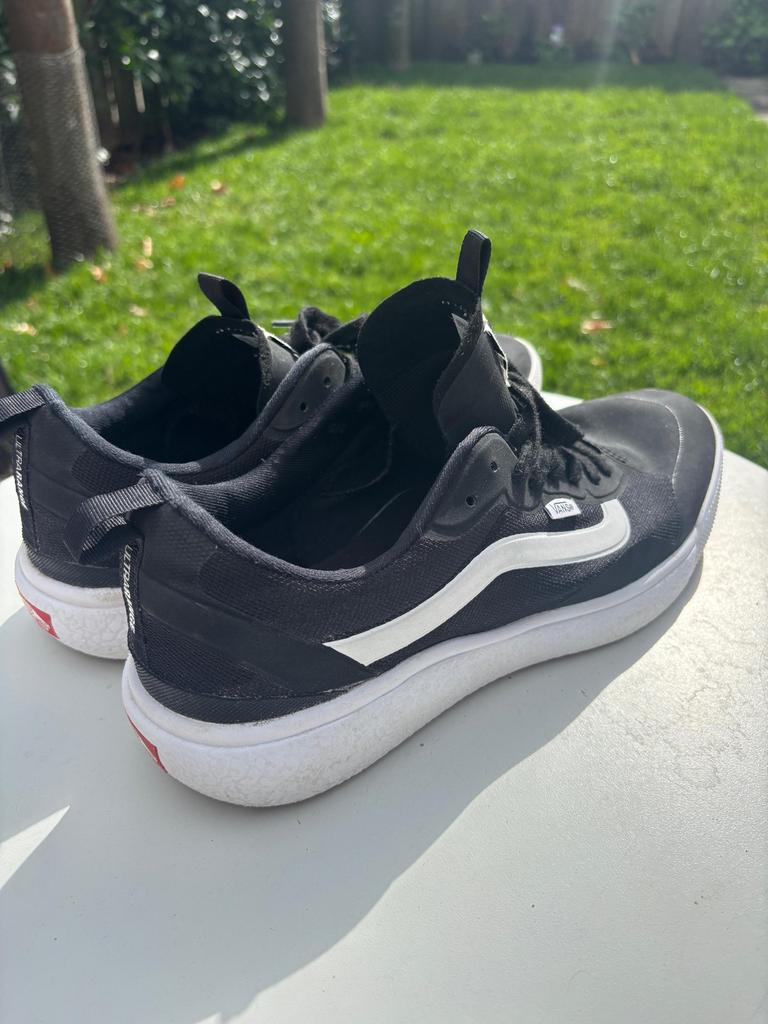 Vans Ultrarange EXO sneakers mt 45 - Zo goed als nieuw, Ophalen of Verzenden, Zo goed als nieuw, Zwart, Sneakers of Gympen