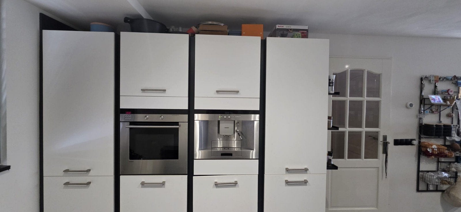 Complete keuken met eiland en Siemens apparatuur, Gebruikt, Wit, Ophalen of Verzenden, Met kookeiland