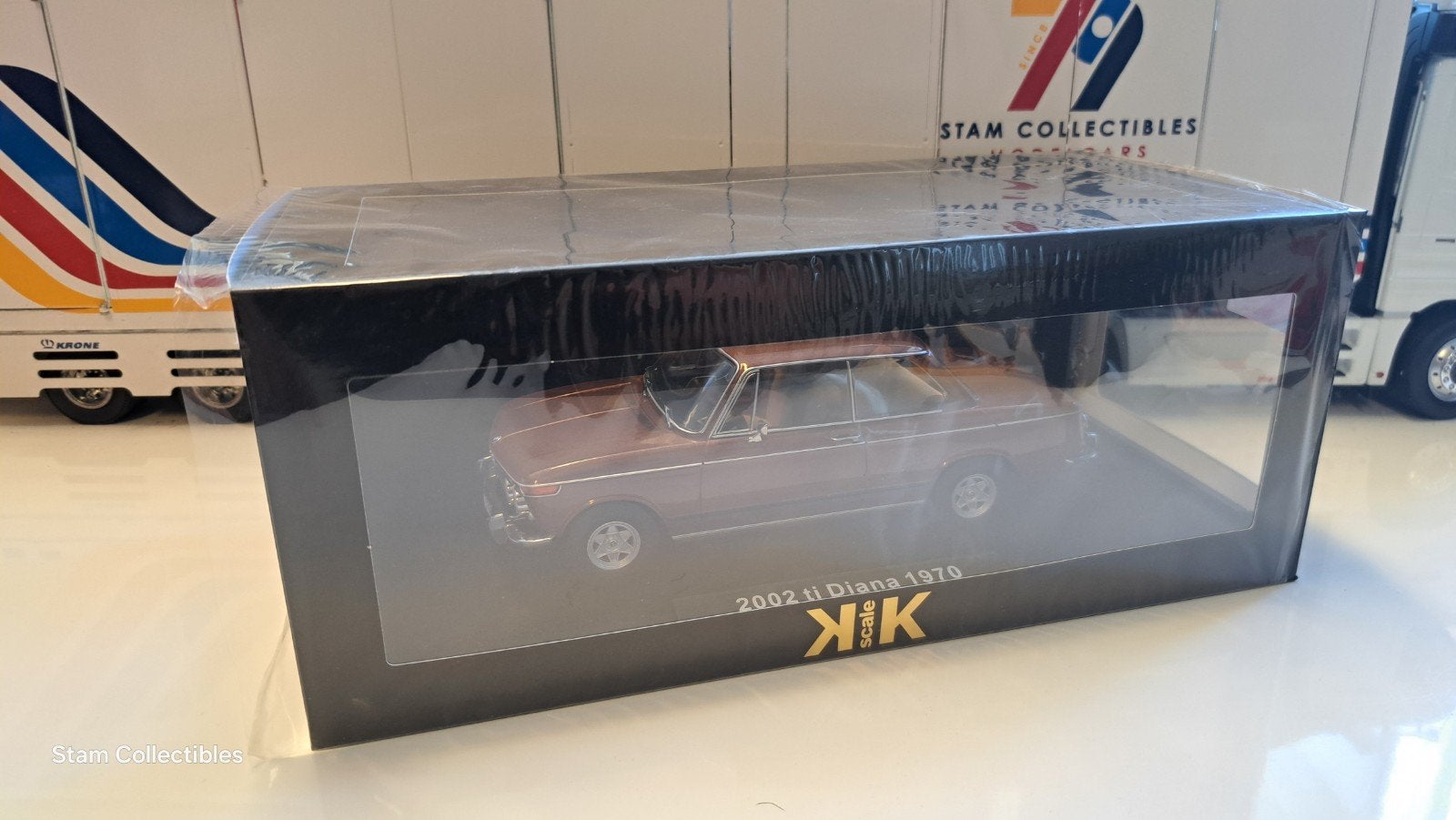 KK Scale Models BMW 2002 ti Diana Brown Metallic - 1970, Overige merken, Auto, Ophalen of Verzenden, Zo goed als nieuw