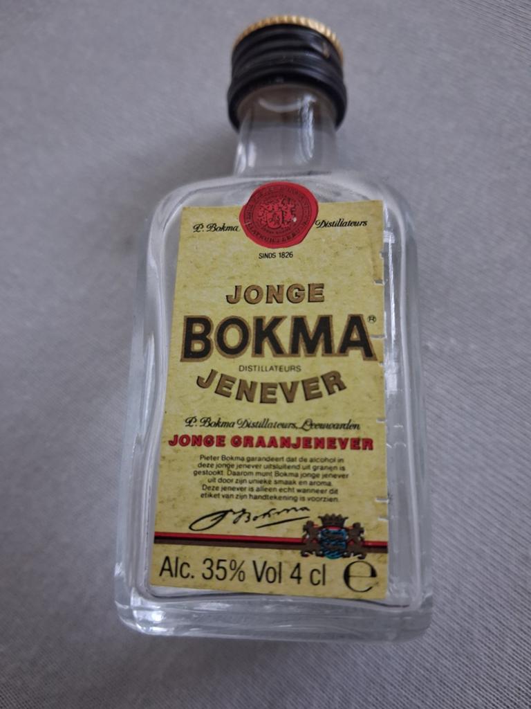 flesje Jonge Bokma Jenever 4 cl - verzamelobject, Verzamelen, Ophalen of Verzenden, Gebruikt