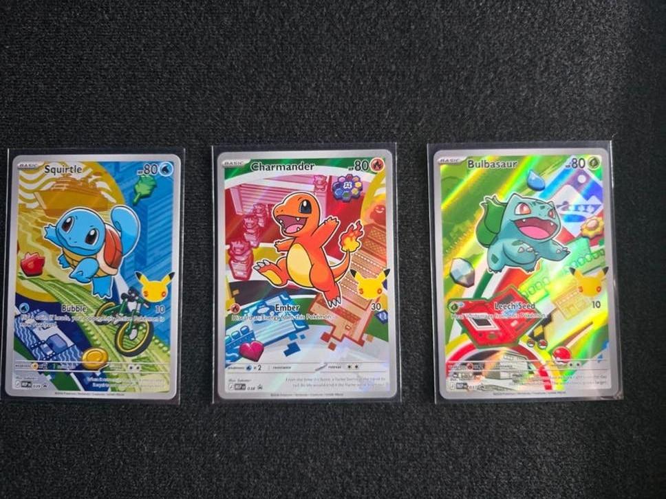 Pokémon First Partner Set Gen 1: Bulbasaur, Charmander, Squi, Ophalen of Verzenden, Zo goed als nieuw, Meerdere kaarten