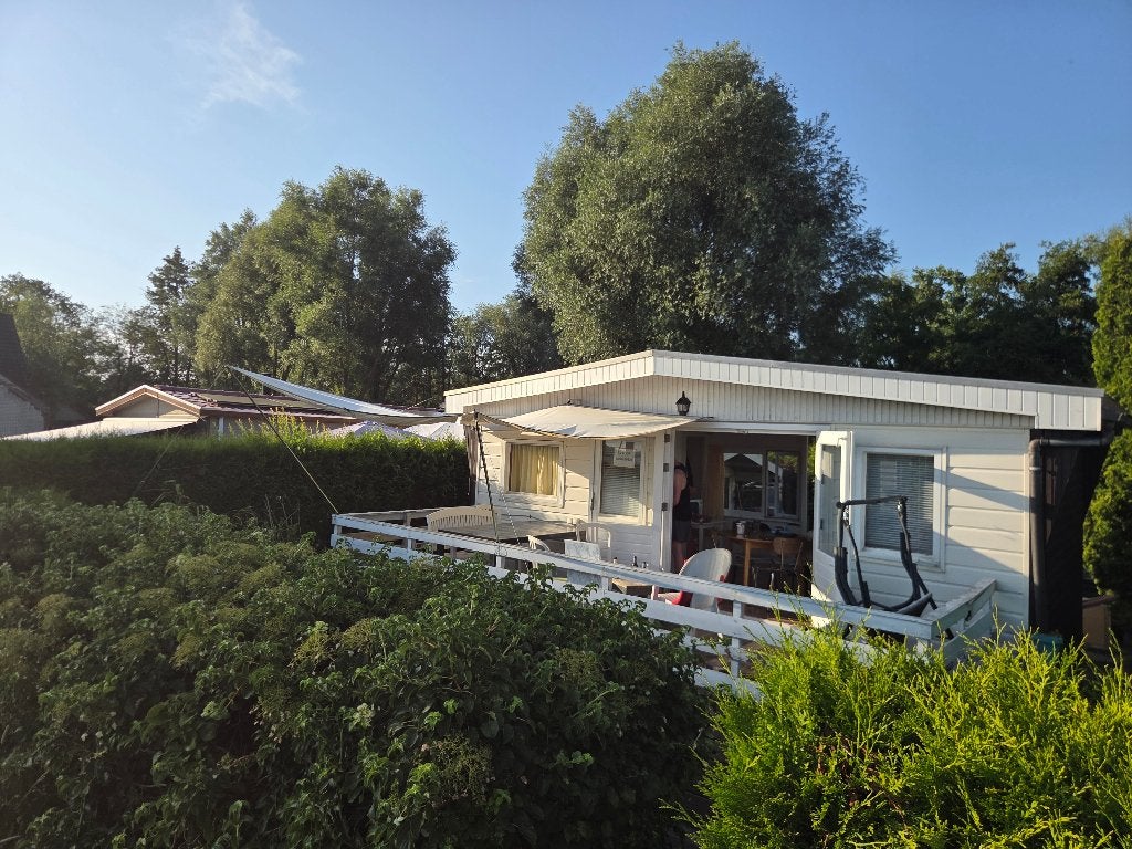 Vakantiehuis met uitzicht over het Leekstermeer, Huizen en Kamers, Recreatiewoningen te koop, Overige soorten, Verkoop zonder makelaar