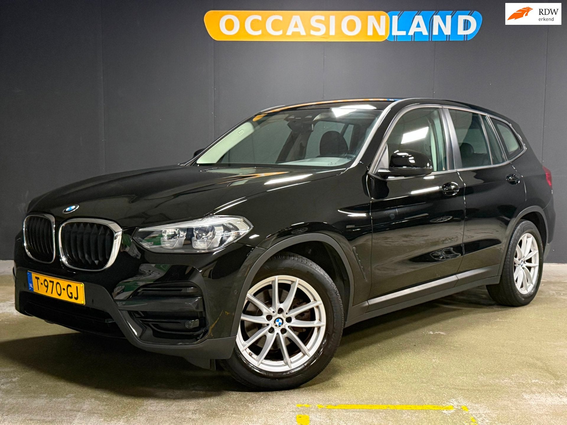 BMW X3 XDrive20i Launch Edition|CAMERA|BLUETOOTH|NAVI|PDC|CR, Auto's, Automaat, Gebruikt, 4 cilinders, 2000 kg