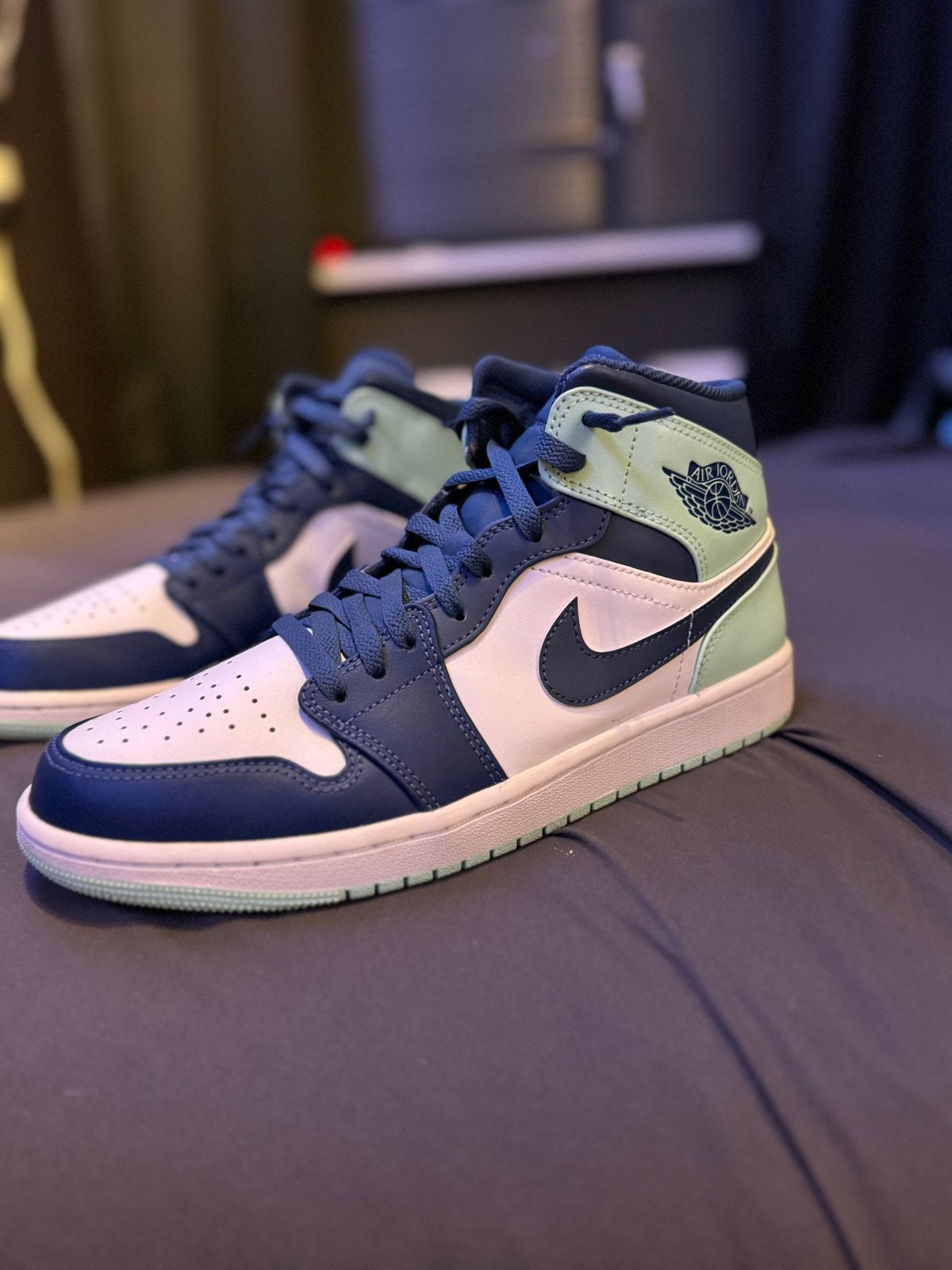 Nike Air Jordan 1 Mid Mystic Navy Mint Foam, Kleding | Heren, Ophalen of Verzenden, Nieuw, Blauw, Sneakers of Gympen