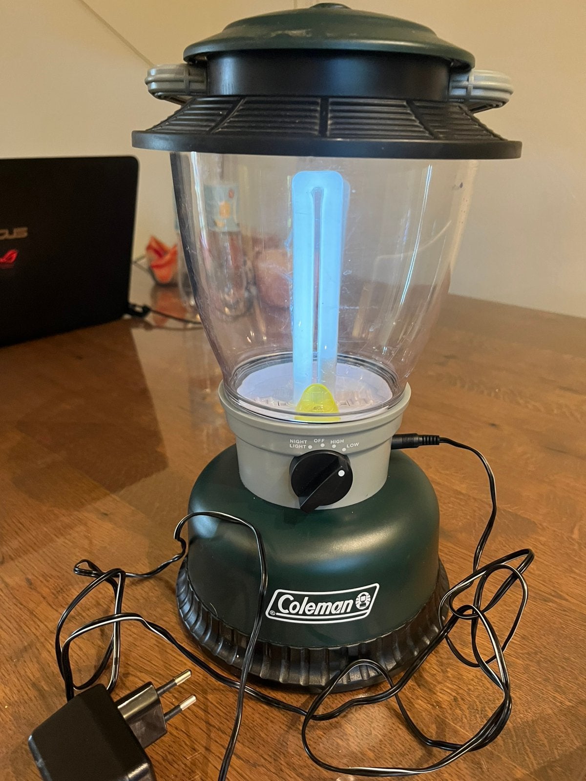 Coleman kampeerlamp, Ophalen, Gebruikt