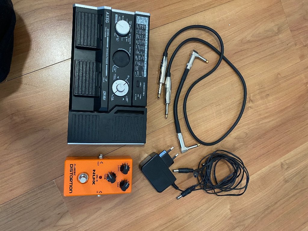 Gitaar pedaal effecten en distortion, Muziek en Instrumenten, Ophalen, Zo goed als nieuw, Gitaar, Minder dan 50 watt