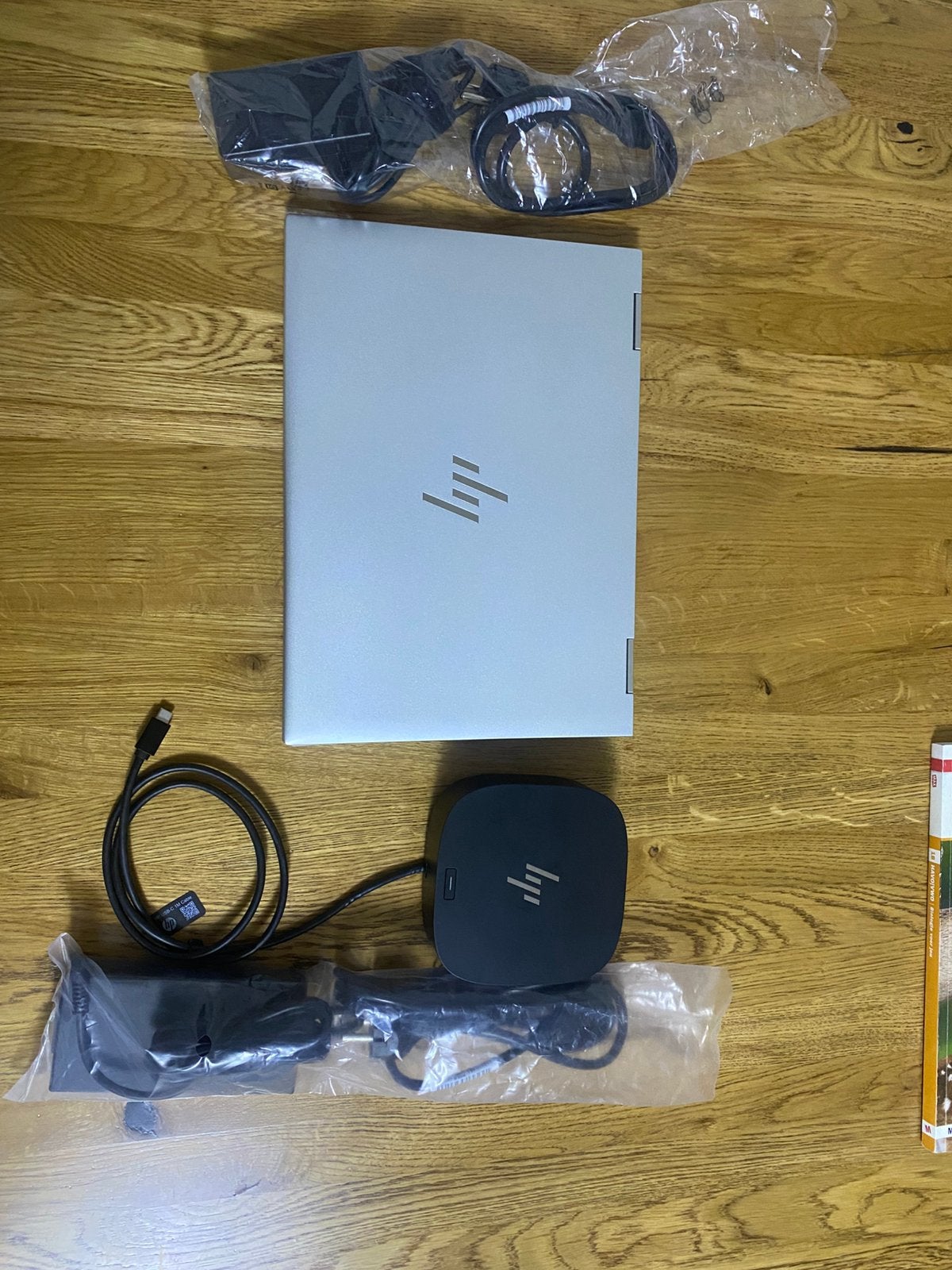 HP ElitBook laptop en HP USB Dock G5, 2 tot 3 Ghz, Nieuw, 14 inch, Ophalen of Verzenden
