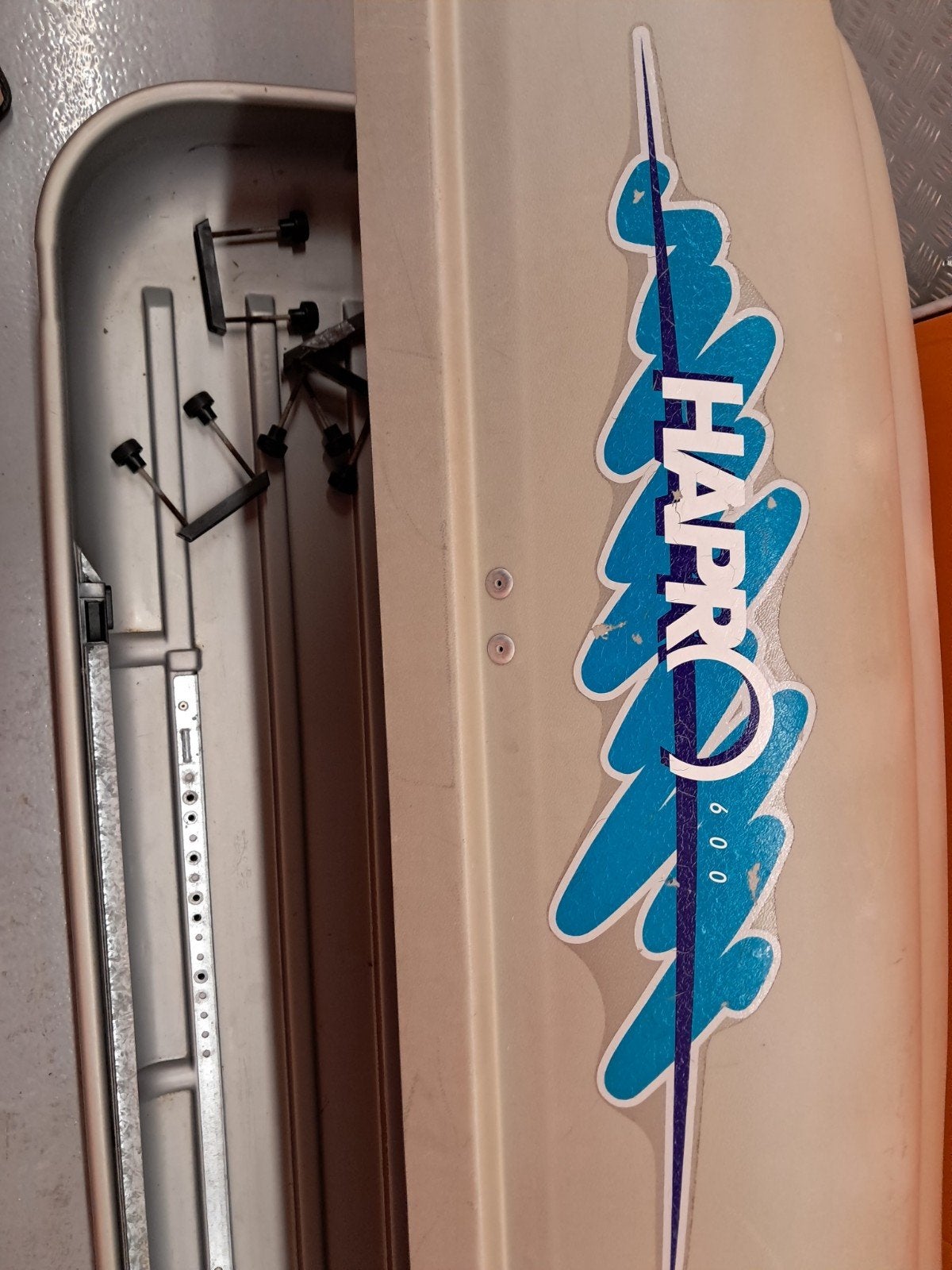 Hapro 600 Dakkoffer - Ruime en Betrouwbare Bagagebox, Ophalen, Gebruikt