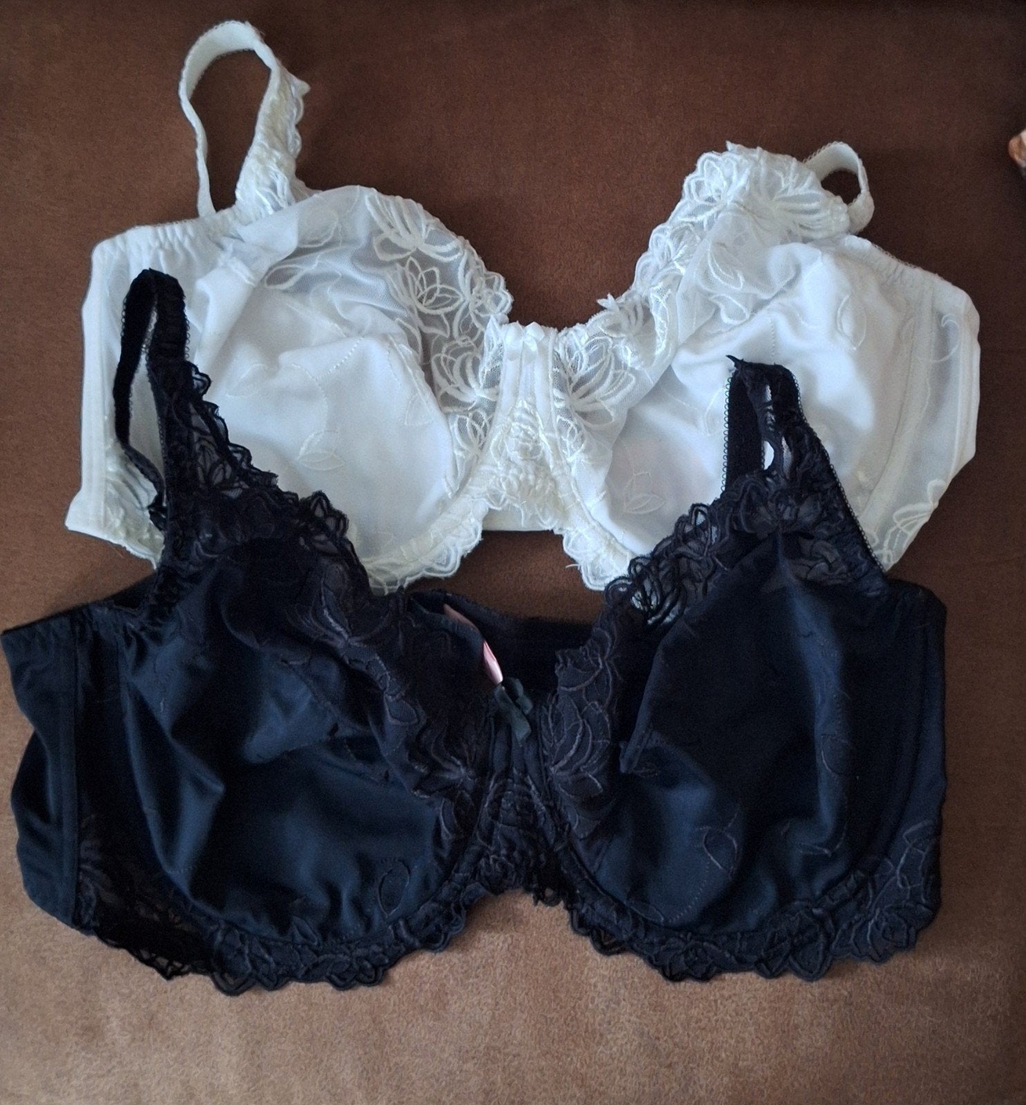 Hunkemöller BH's en onderbroeken - Diverse kleuren en maten, Hunkemöller, Ophalen of Verzenden, Beige, BH