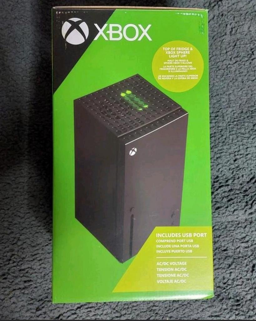 Koelkastje Microsoft X-box Series X 12 en 230volt (NIEUW)., Zonder vriesvak, Nieuw, Ophalen of Verzenden, Minder dan 75 liter