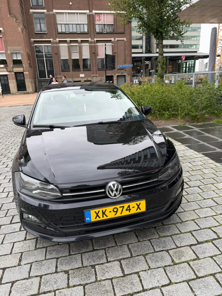 Volkswagen Polo 1.0 MPI 80pk 2019 Zwart 2e eigenaar, Voorwielaandrijving, 1025 kg, 40 €/maand, Zwart