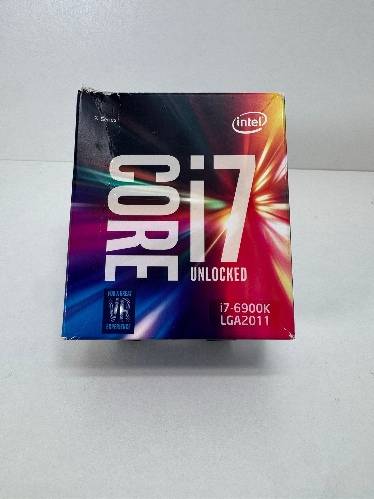 Intel Core i7-6900K Processor - Nieuw in Doos Nl, Computers en Software, 8-core, Onbekend, Nieuw, Ophalen of Verzenden