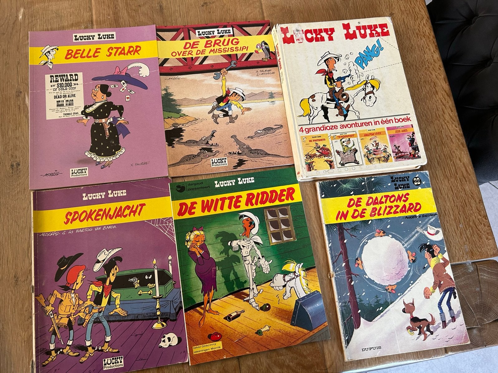 Lucky Luke strips, Boeken, Meerdere stripboeken, Ophalen of Verzenden, Gelezen