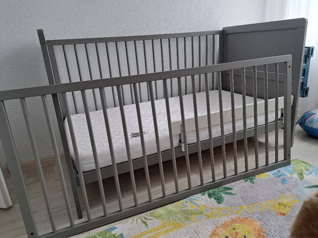 Petit Amelie peuterbed grijs, Ophalen, Gebruikt, 70 tot 85 cm, Matras