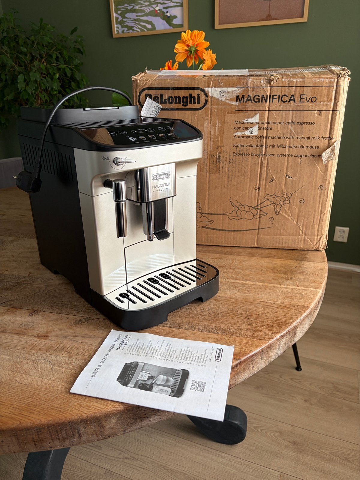 NIEUW Delonghi Magnifica Evo koffiemachine bonen