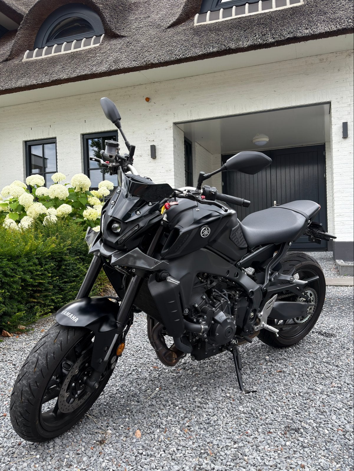 Yamaha MT-09 ABS | 2022 | 2.320 km | Zo goed als nieuw!, Motoren, Motoren | Yamaha, Particulier, Naked bike, meer dan 35 kW, 3 cilinders