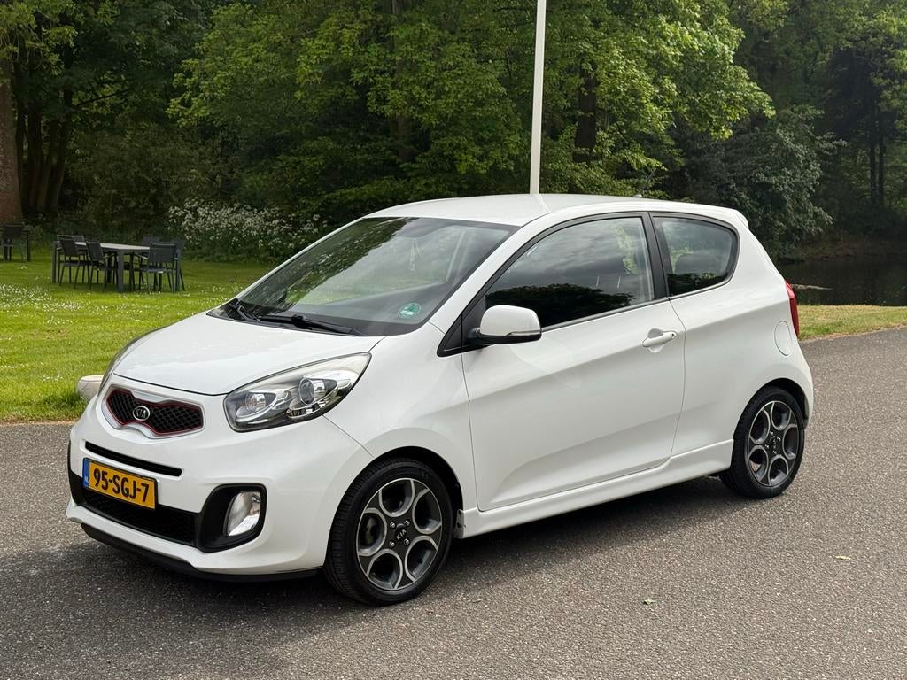 Kia Picanto Gt Line 1.2 Cvvt 3-DRS 2011 Wit | Led | Cruise, Auto's, Kia, Stof, Zwart, 4 cilinders, 400 kg