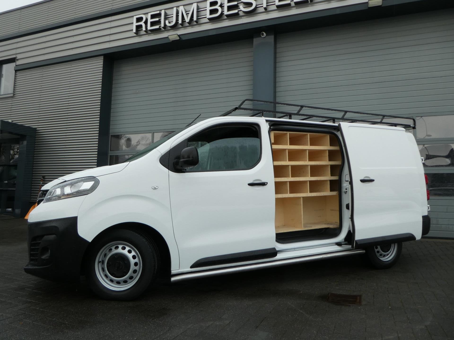Opel Vivaro 2.0 CDTI 145pk L3H1 XL Automaat, Airco, Navi, Ca, Gebruikt, Euro 6, 4 cilinders, Wit