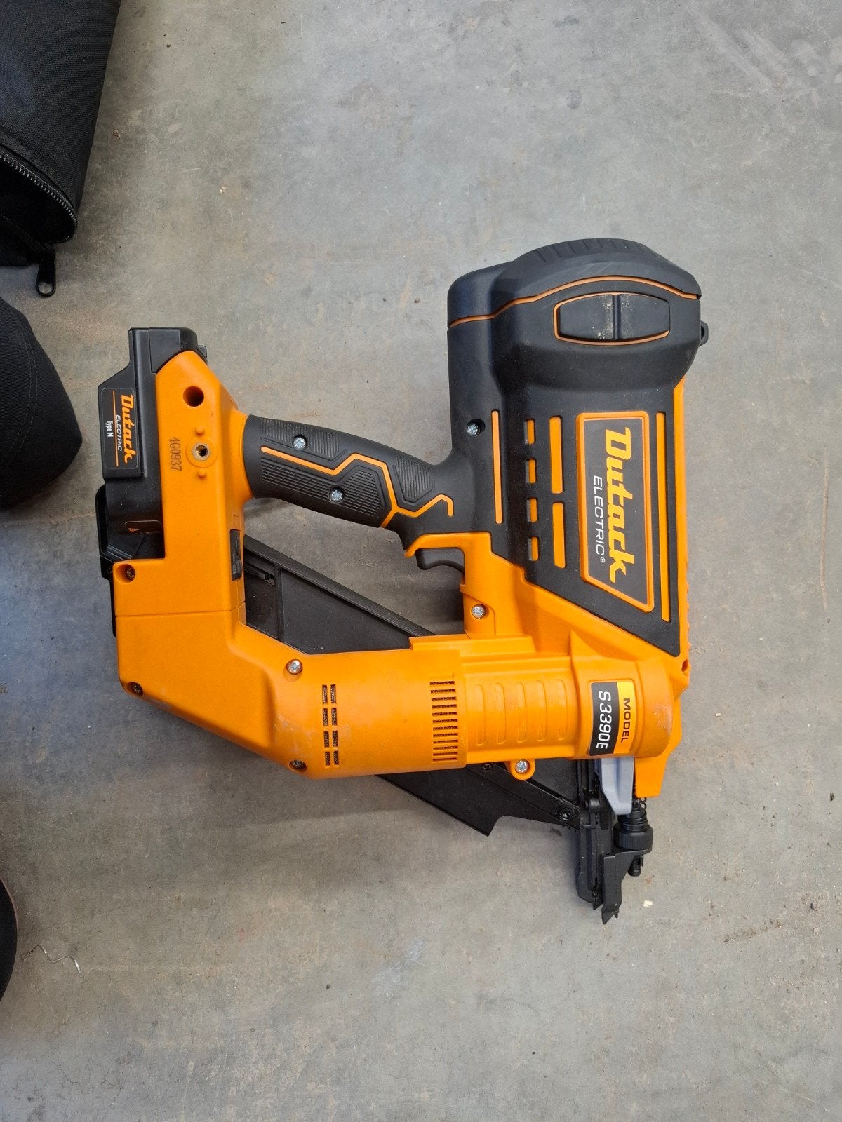 Dutack S3390E Elektrische tacker, Ophalen of Verzenden, Gebruikt