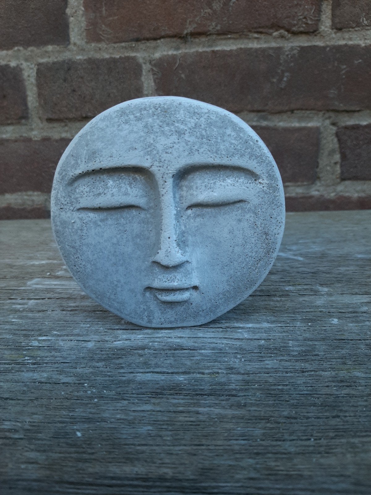 Gezicht betonnen beeld tuinbeeld beton beeldje gezichtje, Ophalen of Verzenden