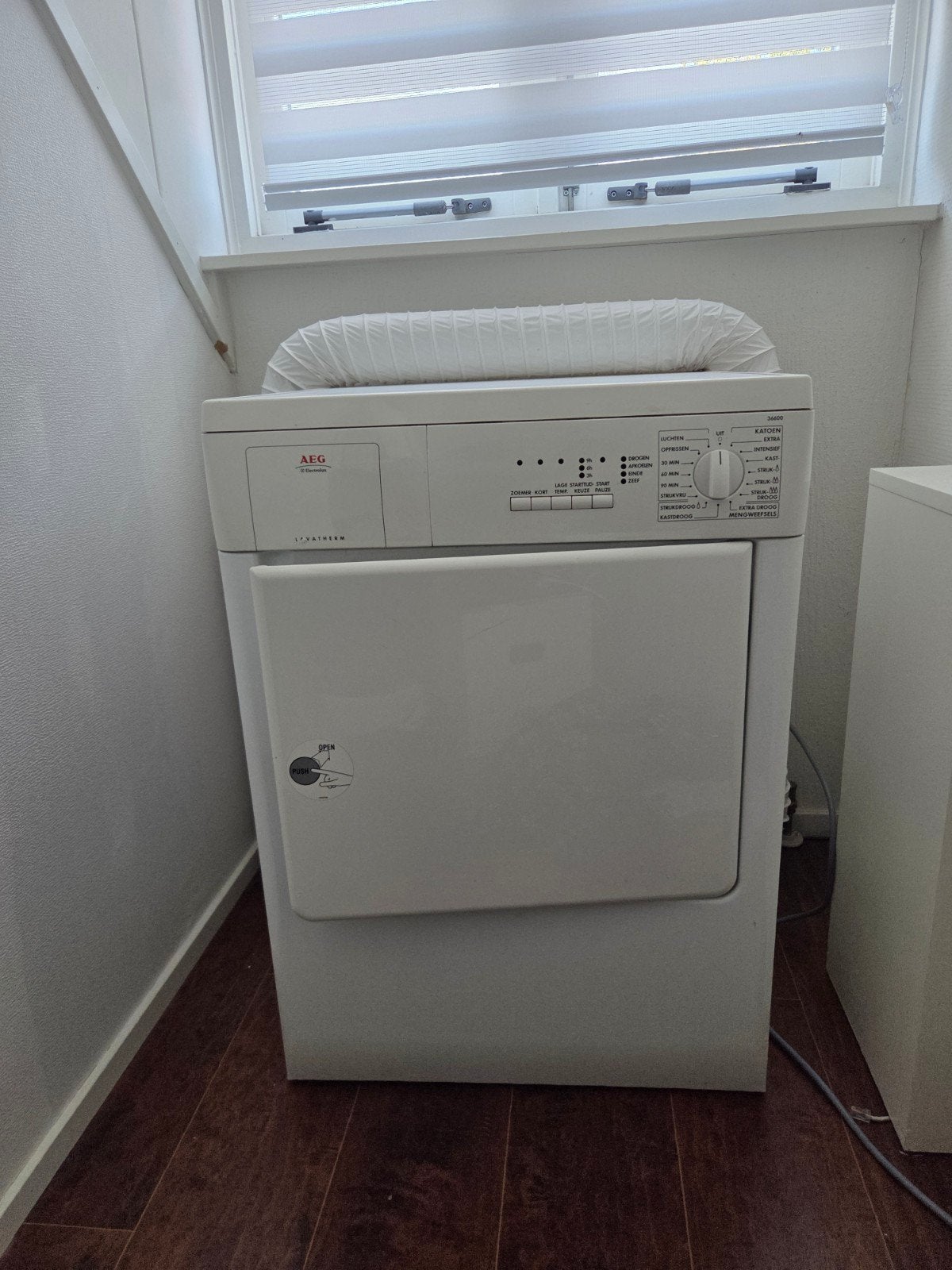 Wasdroger AEG lavatherm 36600, Ophalen, 6 tot 8 kg, Gebruikt, Luchtafvoer