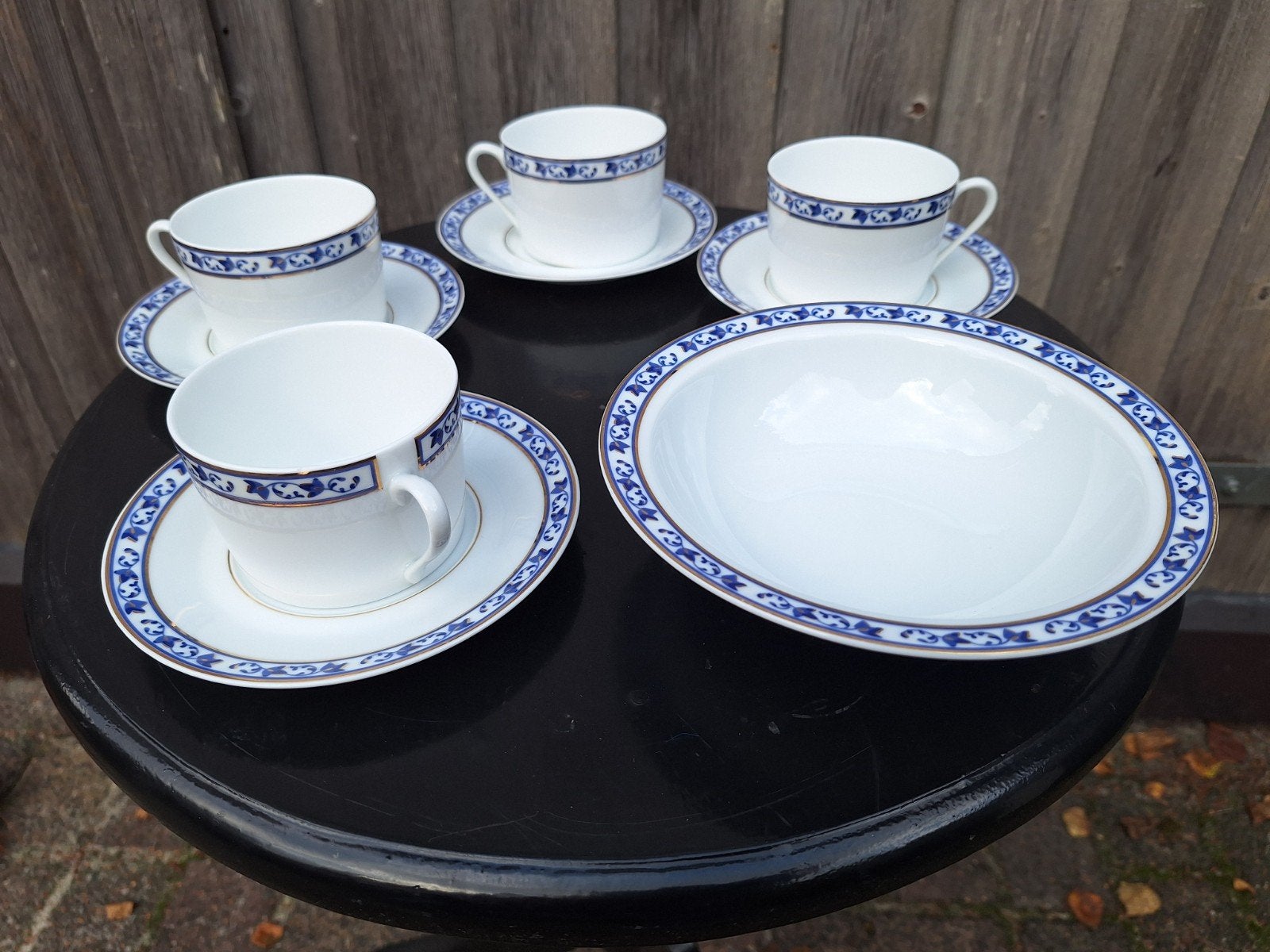 Limoges France Servies - Guy Degrenne Baladine gouden randje, Ophalen of Verzenden