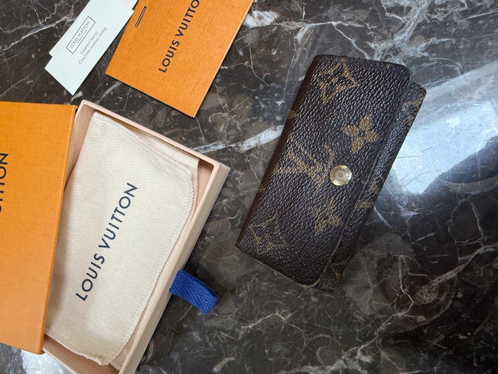 Louis Vuitton Monogram Sleuteletui 4 key holder, Ophalen of Verzenden, Gebruikt, Merk