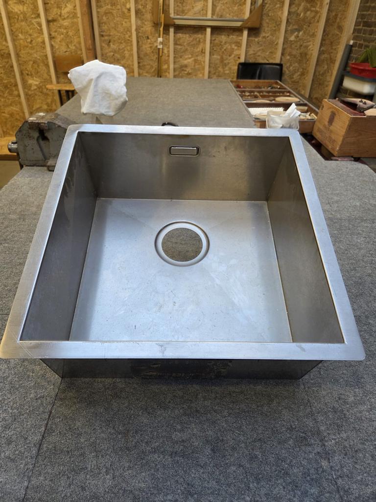 RVS Wasbak 40x40 cm - 7 stuks beschikbaar, Ophalen, Gebruikt, Rvs, Wastafel