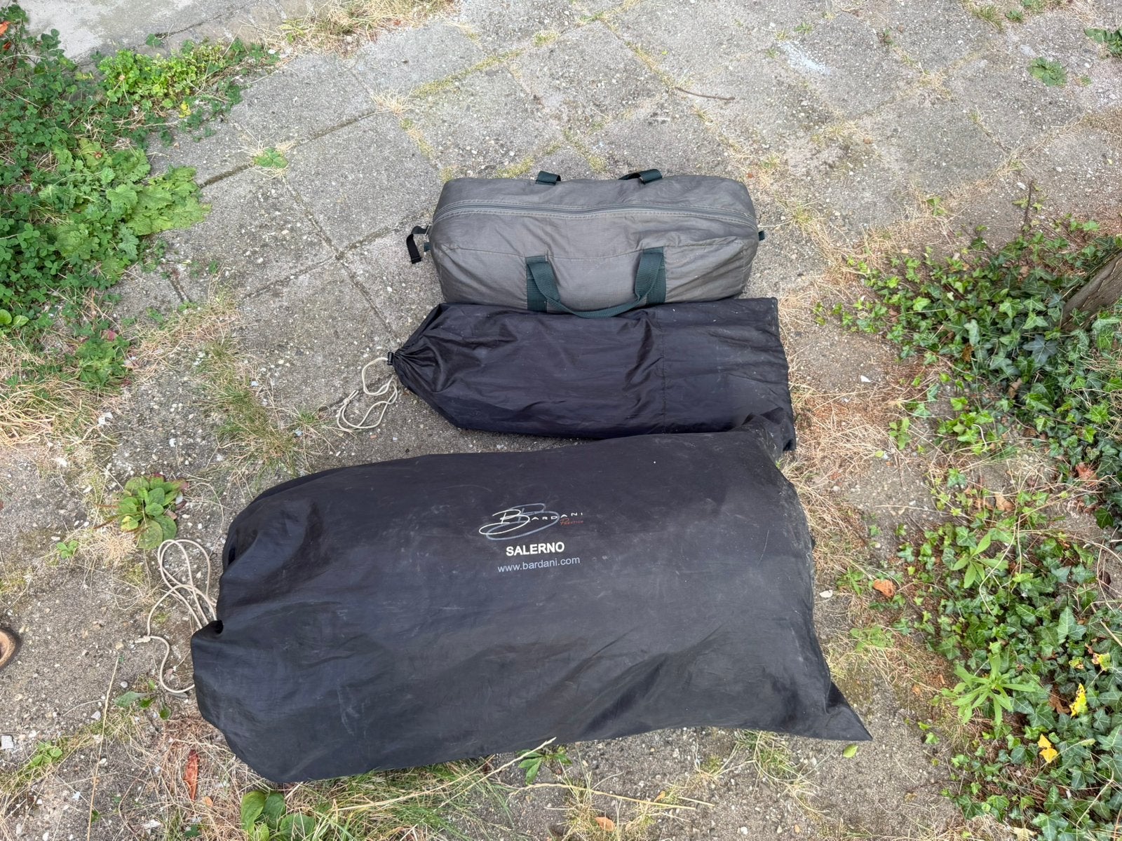 Bardani Salerno tent, Ophalen, Gebruikt, Tot en met 4