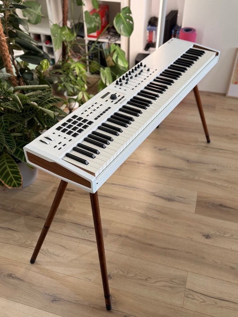 Arturia Keylab MkII (wit) met essenhouten poten, Muziek en Instrumenten, Keyboards, 88 toetsen, Zo goed als nieuw, Midi-aansluiting