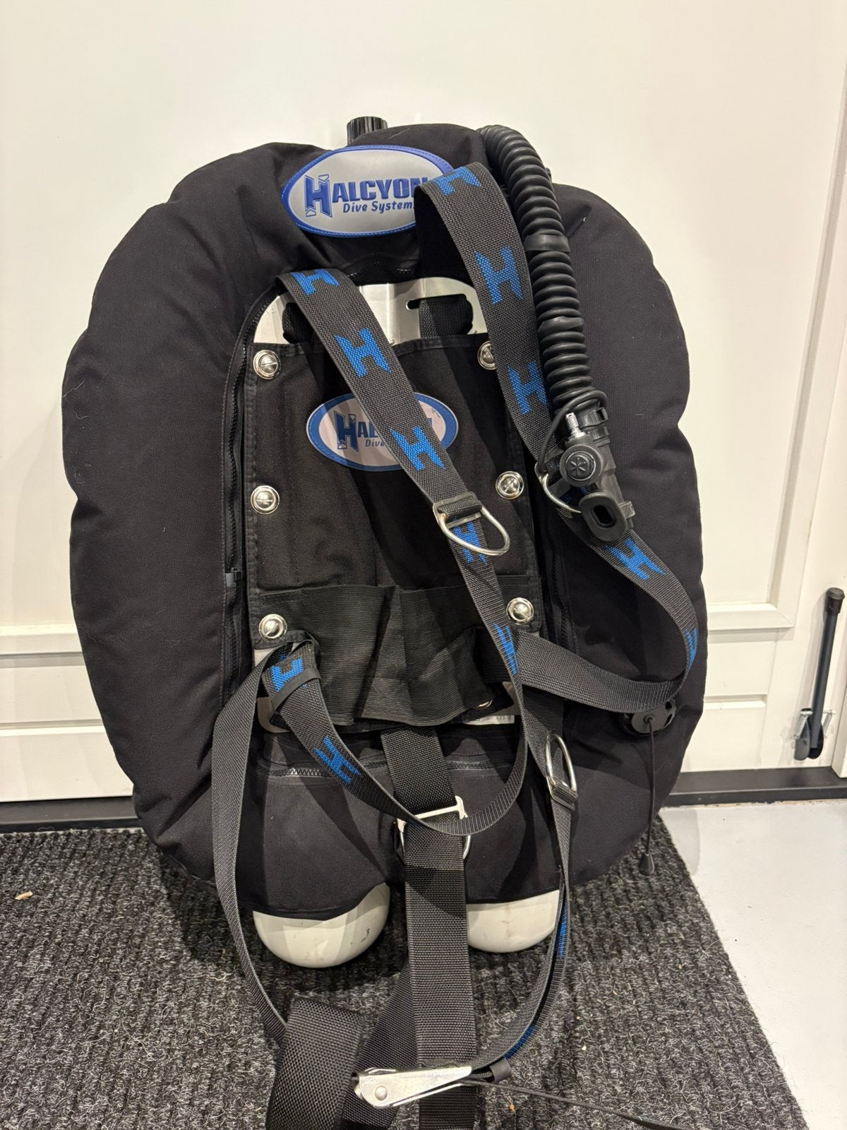 Halcyon Evolve Wing 40lbs, Watersport en Boten, Duiken, Ophalen of Verzenden, Zo goed als nieuw, Trimvest of Wing