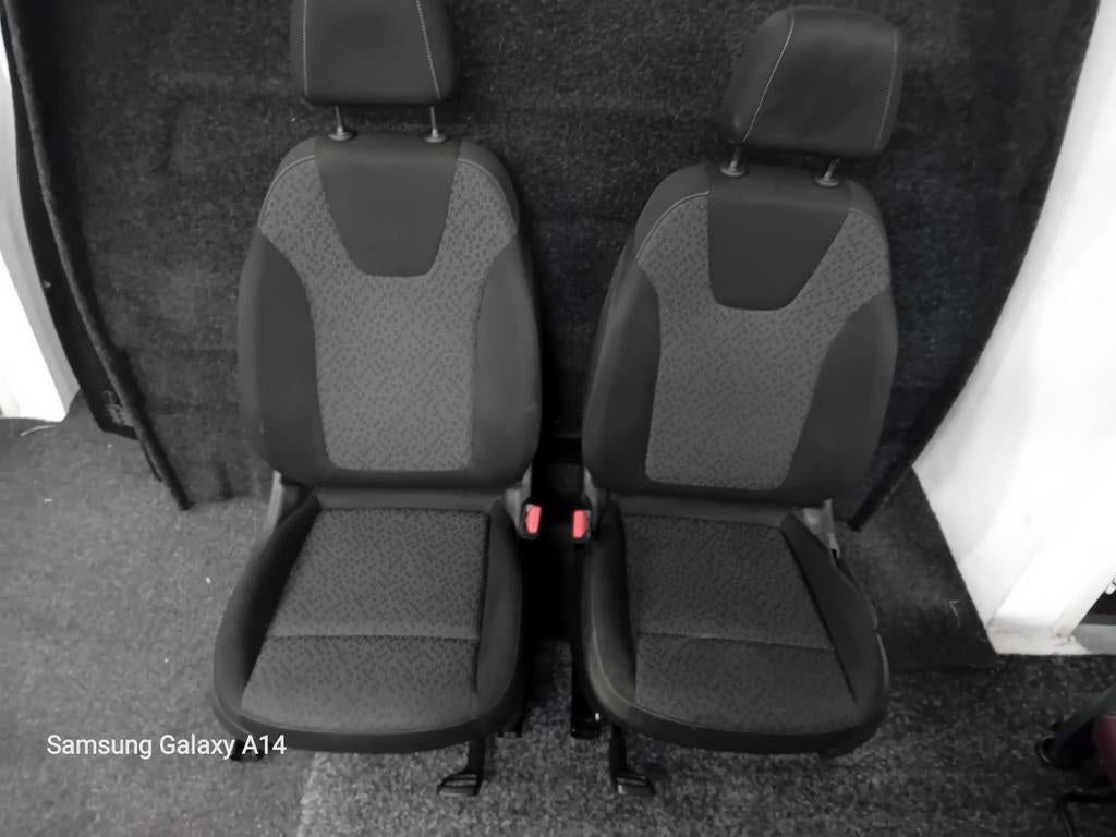 Camperstoelen zwart stof, hoogte verstelbaar, Ophalen, Gebruikt, Mercedes-Benz