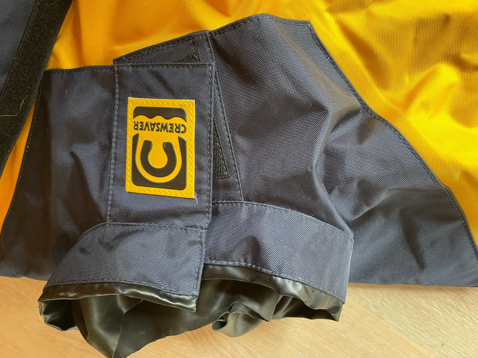 Crewsaver waterdicht zeilpak XXL - Nieuwstaat, Dieren en Toebehoren, Hondenkleding, Ophalen of Verzenden, Zo goed als nieuw