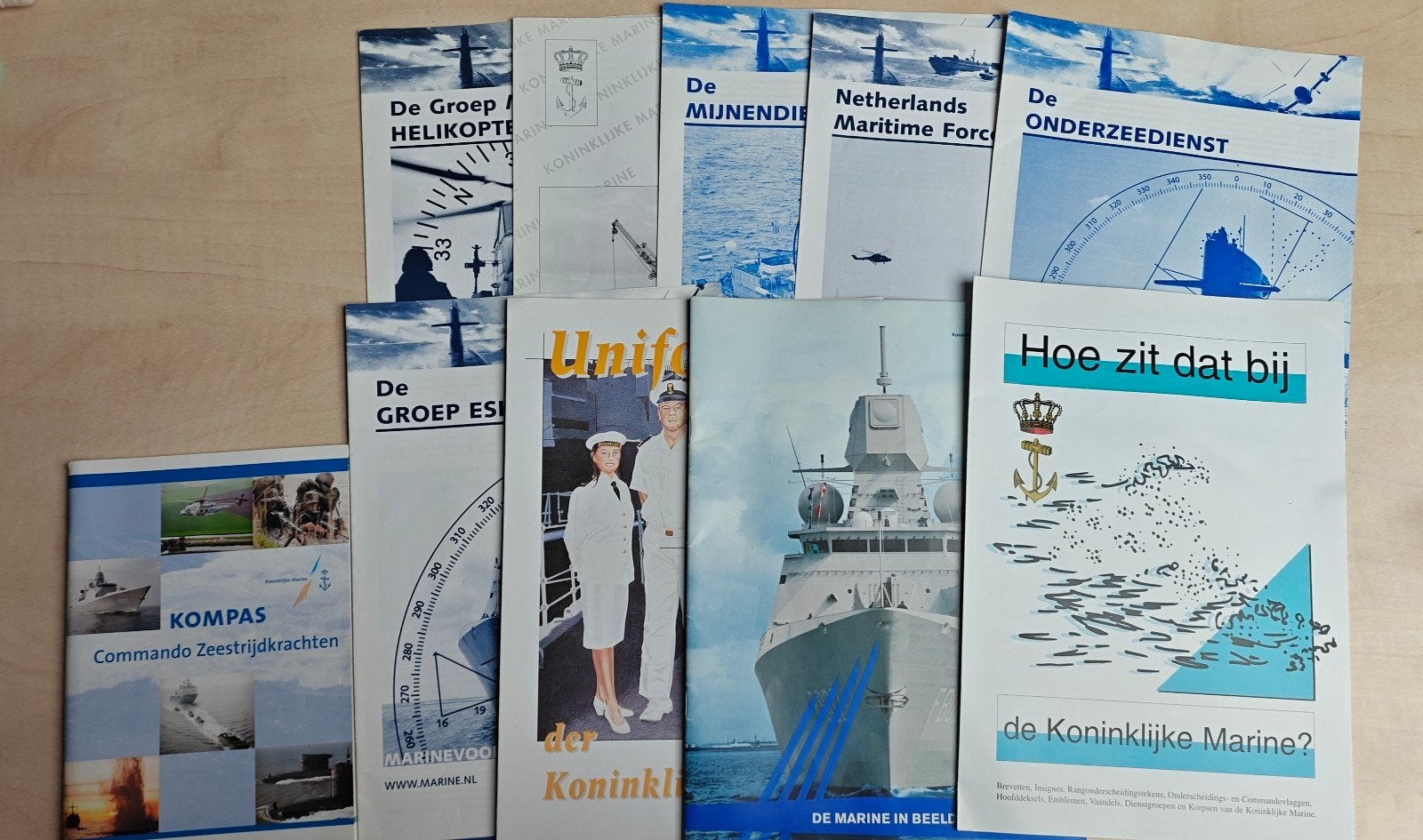 Voorlichtingsmateriaal Koninklijke Marine (2003 - 2005), Boeken, Ophalen of Verzenden, Zo goed als nieuw, Marine