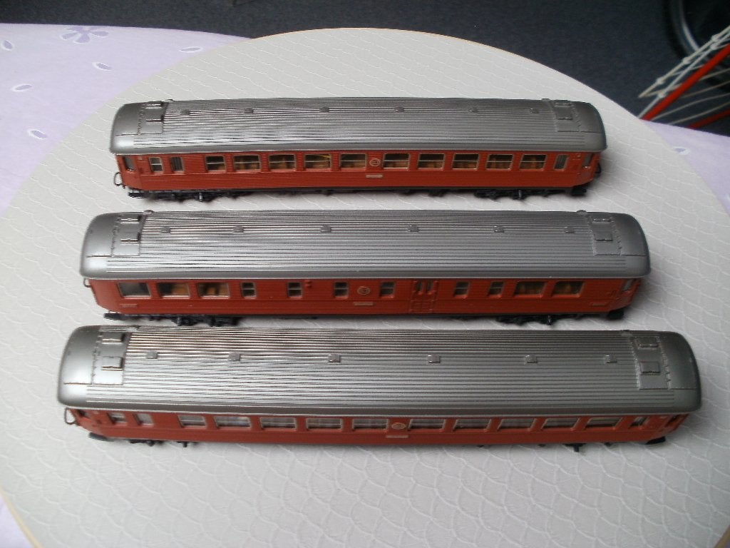 3x Marklin Ho rijtuig van de SJ 2x 4072+1x 4073+verlichting., Hobby en Vrije tijd, Modeltreinen | H0, Wisselstroom, Ophalen of Verzenden
