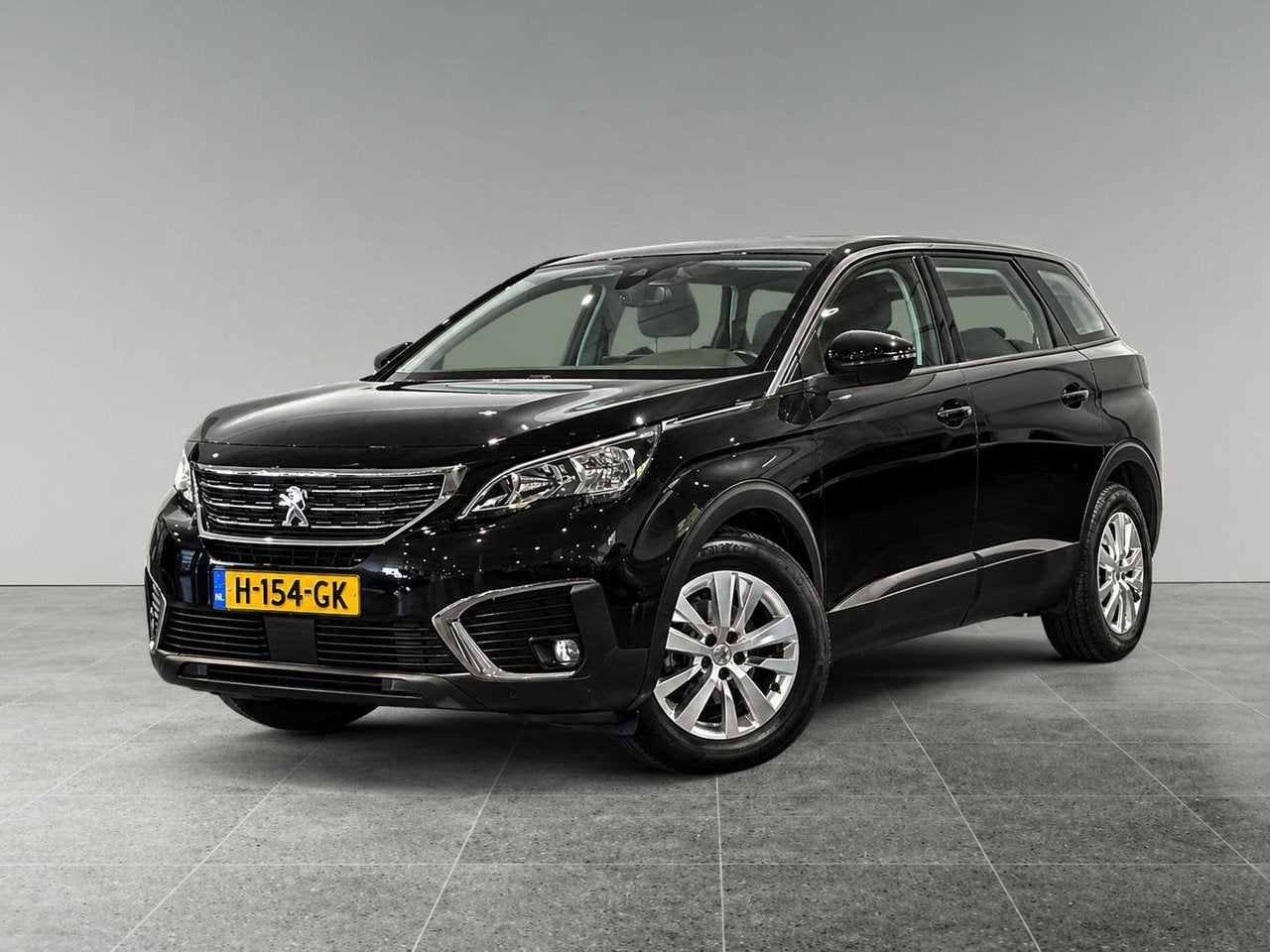 Peugeot 5008 Active 1.2 Turbo 130pk | i-COCKPIT | 180 CA, 1280 kg, Gebruikt, 1199 cc, 7 stoelen