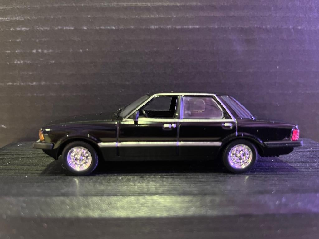 Altaya Ford Taunus, Hobby en Vrije tijd, Modelauto's | 1:43, Ophalen of Verzenden, Nieuw, Auto, Overige merken