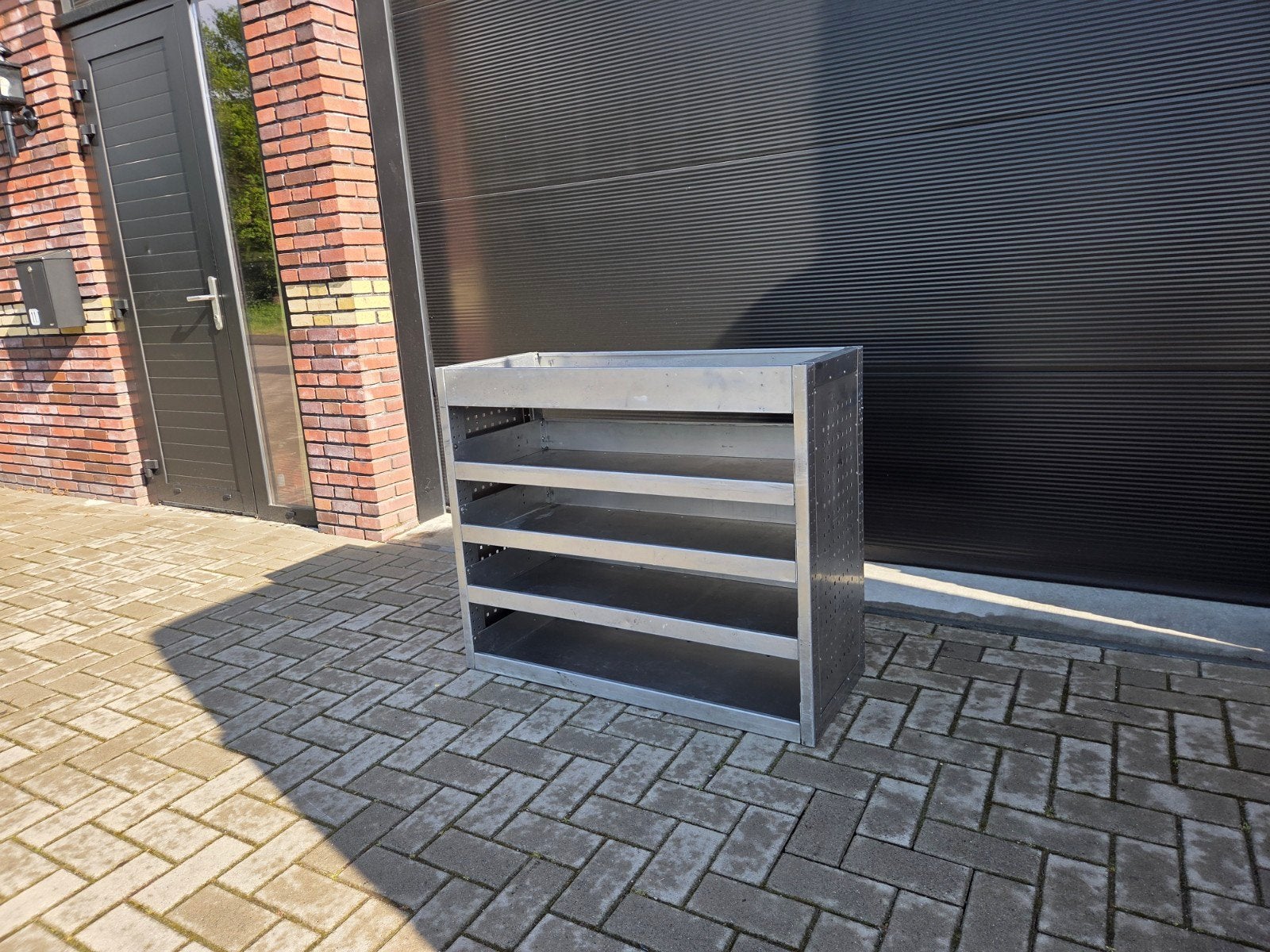 aluca bedrijfswagen inrichting bedrijfswageninrichting, Ophalen